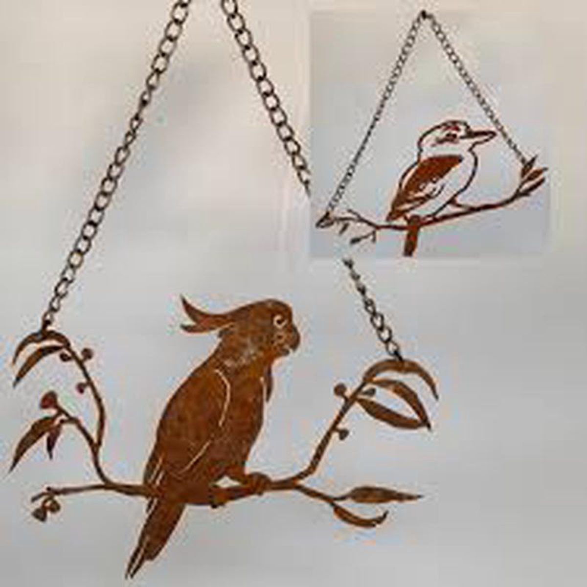 RUSTIC SILHOUETTE KOOKACOCKY WCHAIN