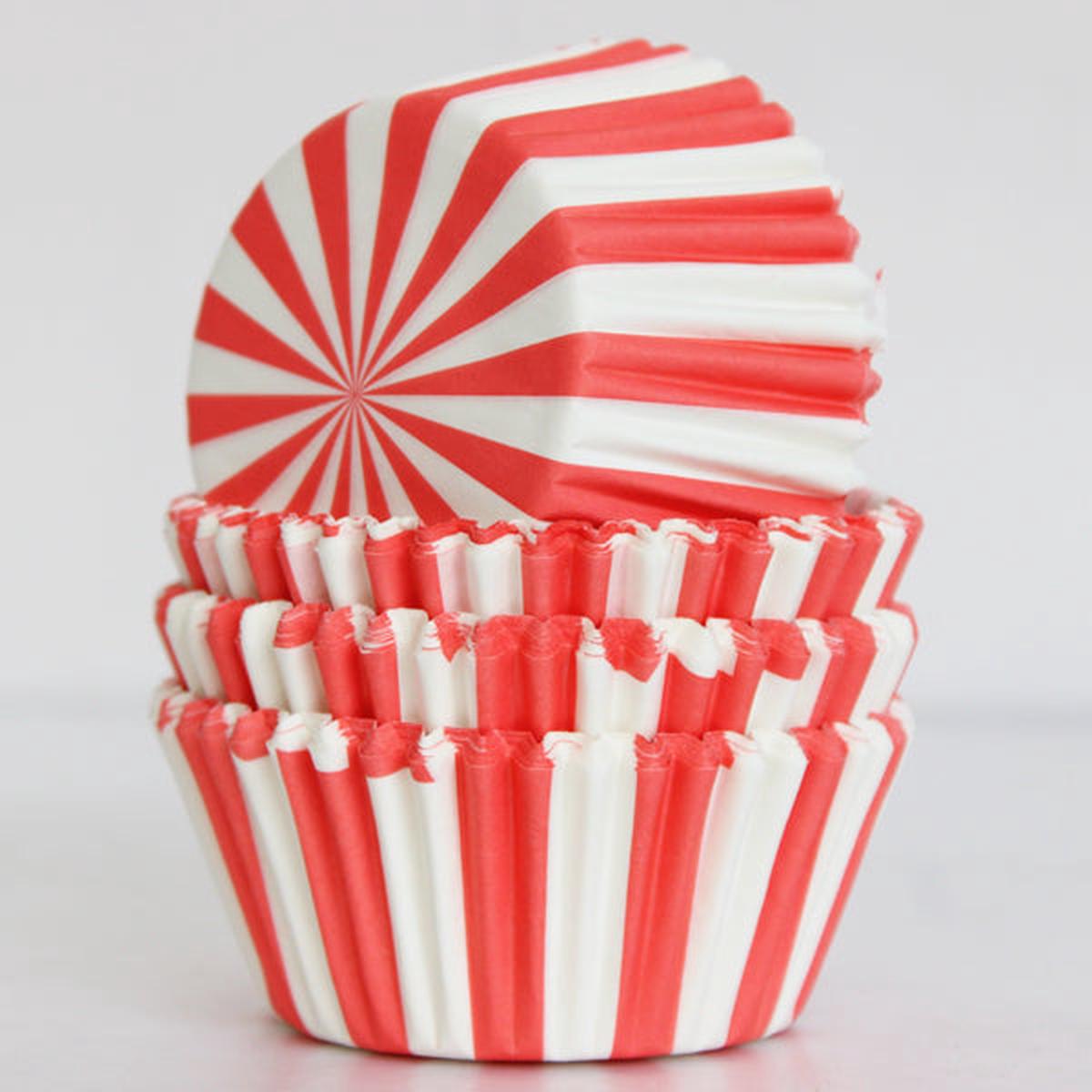 Red & White Cup Cake Lines