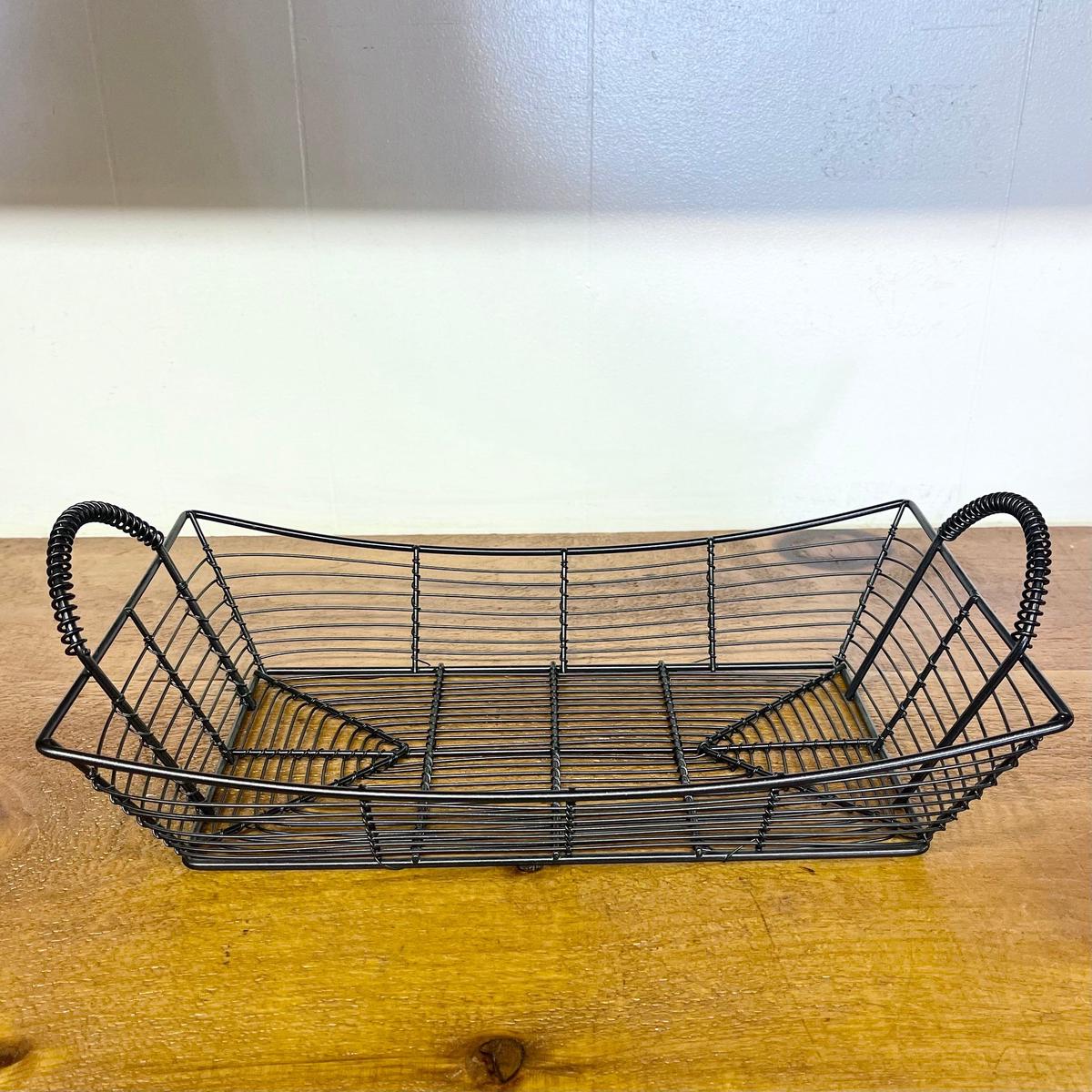 Black Wire Tray