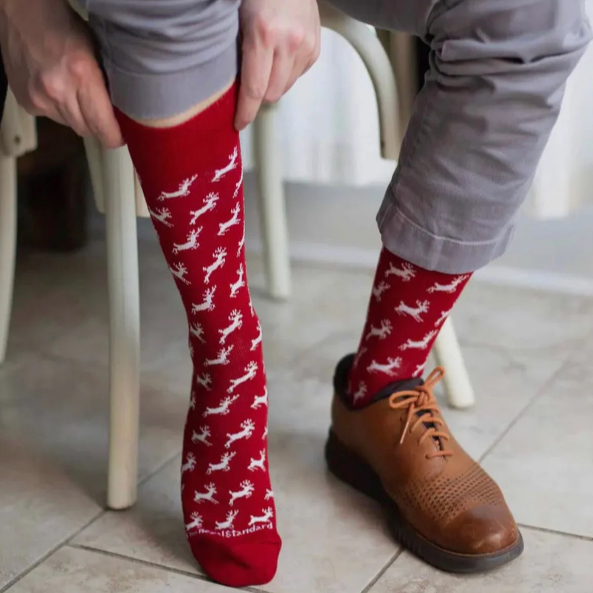 Men's Leaping Deer Socks Red/White