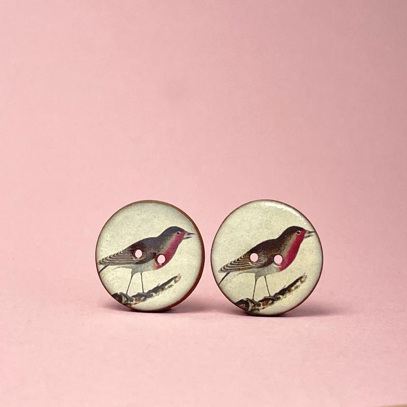 Porcelain button pair - robin