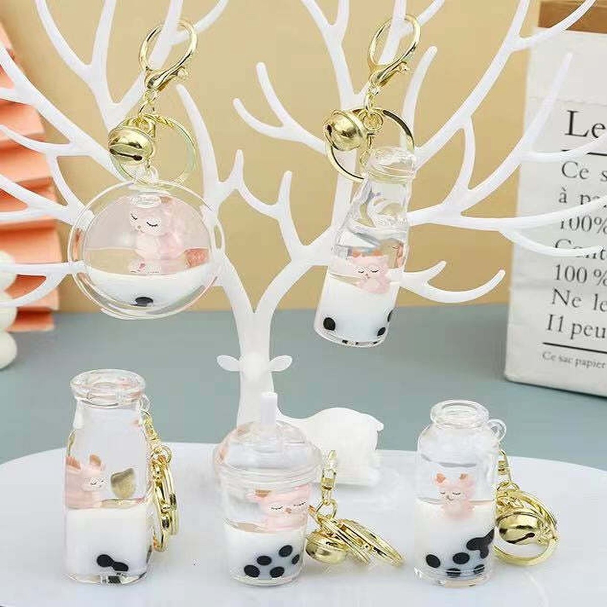 SNOW DEER FLOATY KEYCHAIN