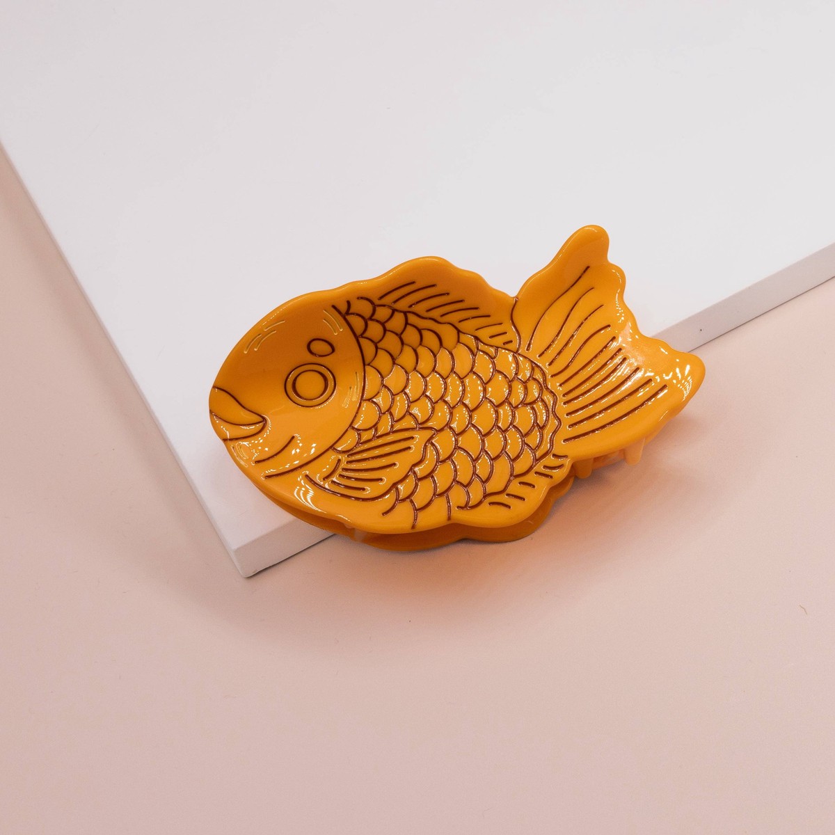 Hair Claw Orange Fish