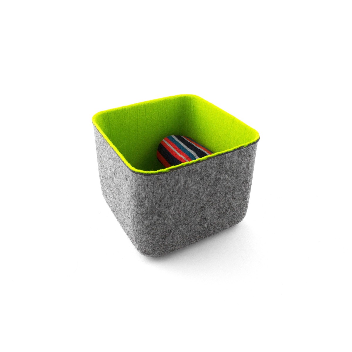 Feltlikeit! 5x5 storage bins