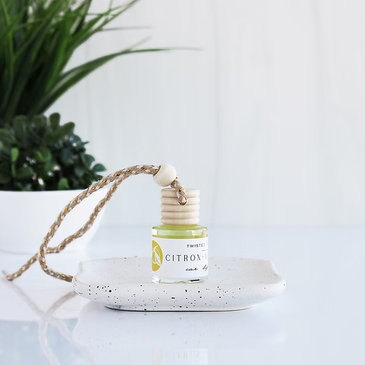 Citron + Mandarin Car Diffuser